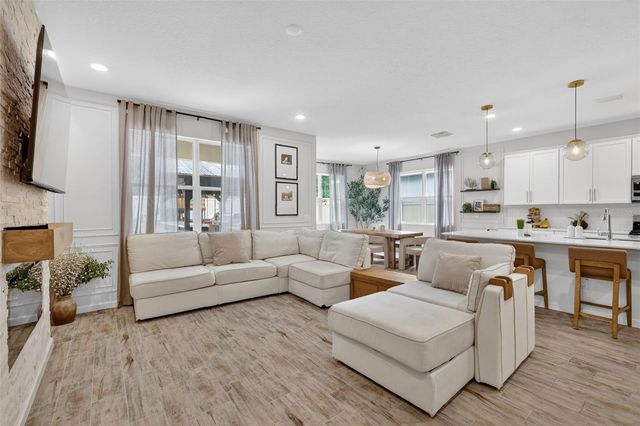 2341 SIRENA LANE, Mount Dora, FL 32757