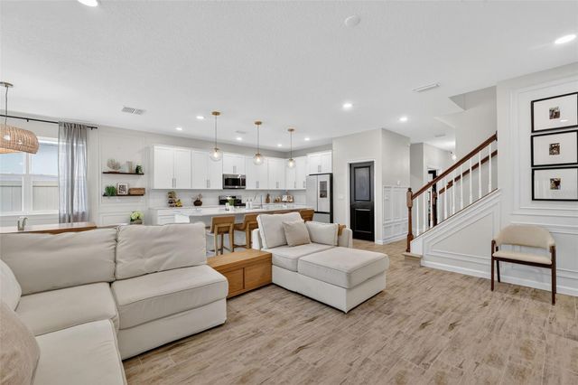 2341 SIRENA LANE, Mount Dora, FL 32757