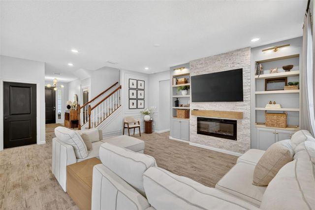 2341 SIRENA LANE, Mount Dora, FL 32757