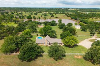 9901 S Pine Street, Guthrie, OK 73044
