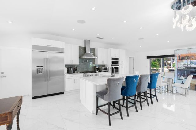 2813 NE 29th St, Fort Lauderdale, FL 33306