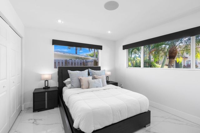 2813 NE 29th St, Fort Lauderdale, FL 33306