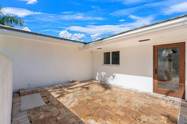 2813 NE 29th St, Fort Lauderdale, FL 33306