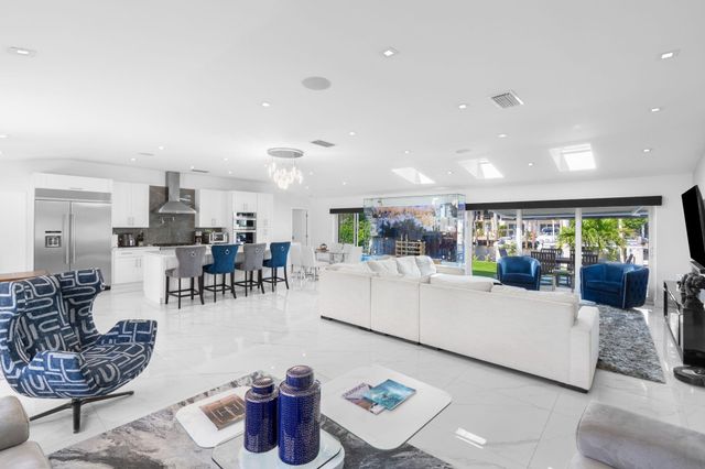 2813 NE 29th St, Fort Lauderdale, FL 33306