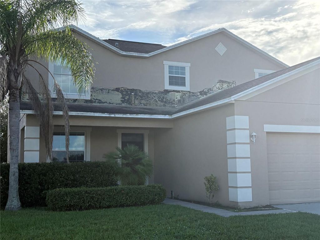 Image 2 of property listing at 2688 YOUNGFORD STREET, Orlando, FL 32824