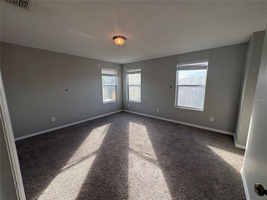 Image 31 of property listing at 2688 YOUNGFORD STREET, Orlando, FL 32824