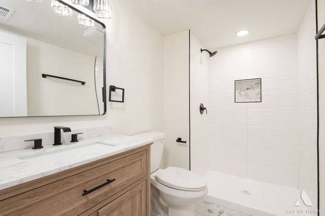 11226 S Deerpath Lane, Palos Hills, IL 60465