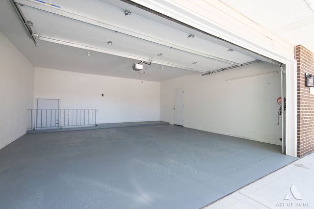 11226 S Deerpath Lane, Palos Hills, IL 60465