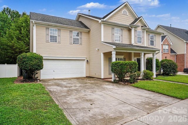 12616 Coral Sunrise Drive, Huntersville, NC 28078