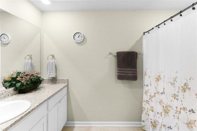 2219 S Savannah Lakes Drive, Lake Charles, LA 70607