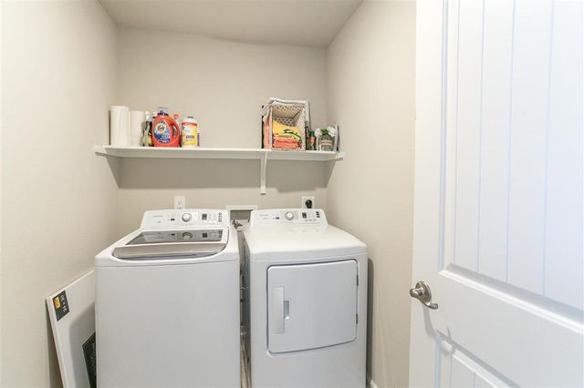 2219 S Savannah Lakes Drive, Lake Charles, LA 70607