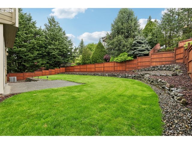 1034 Nw HOQUIAM Ct, Camas, WA 98607