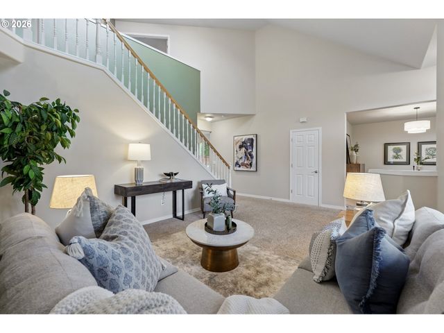 1034 Nw HOQUIAM Ct, Camas, WA 98607