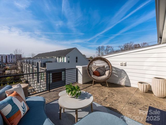 5104 York Park Lane, Charlotte, NC 28217