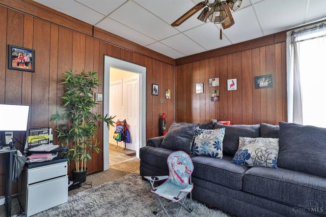 5914 Elmwood Avenue, Elmwood Place, OH 45216