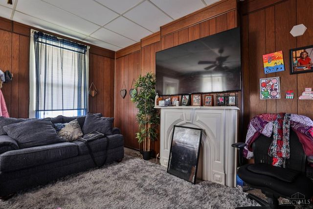 5914 Elmwood Avenue, Elmwood Place, OH 45216