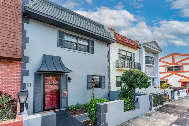 625 N Halifax Ave Apt 11, Daytona Beach, FL 32118