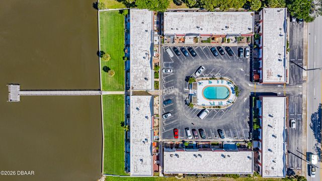 625 N Halifax Ave Apt 11, Daytona Beach, FL 32118