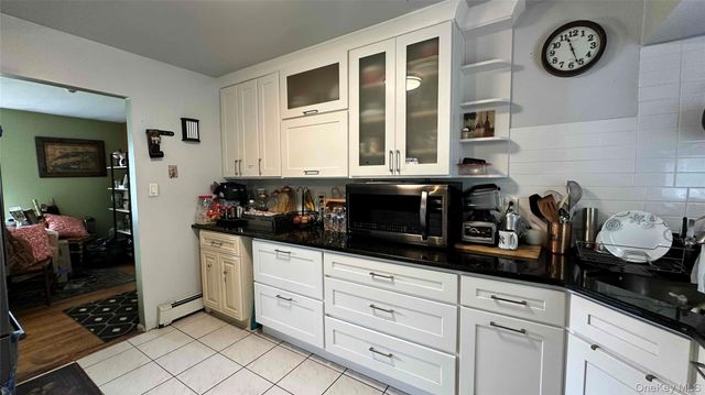 42 Kenwood Avenue, Massapequa, NY 11758