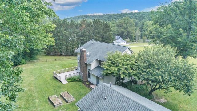 5145 Bradshaw RD, Salem, VA 24153