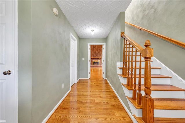 5145 Bradshaw RD, Salem, VA 24153
