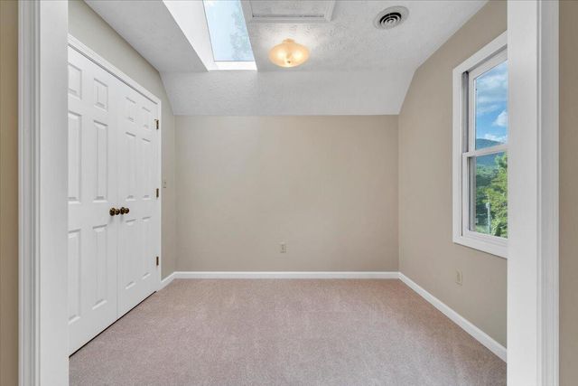 5145 Bradshaw RD, Salem, VA 24153