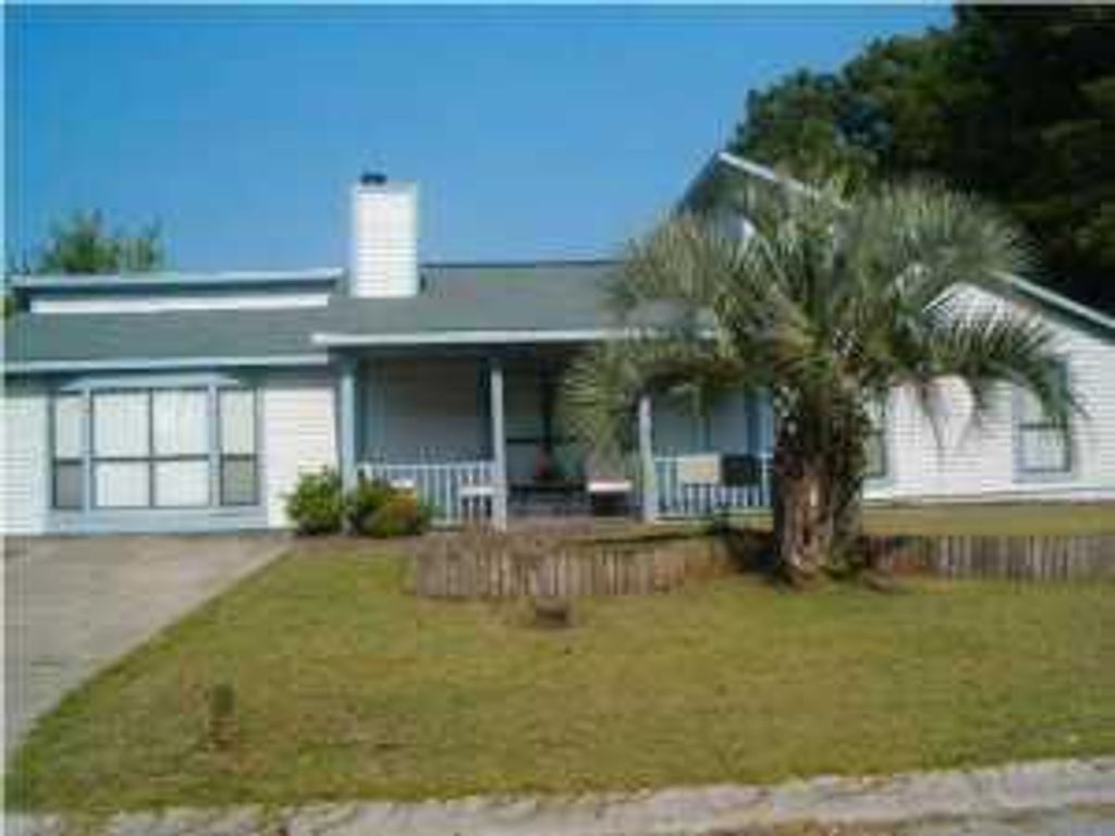 213 Sagebrush Lane, Summerville, SC 29483