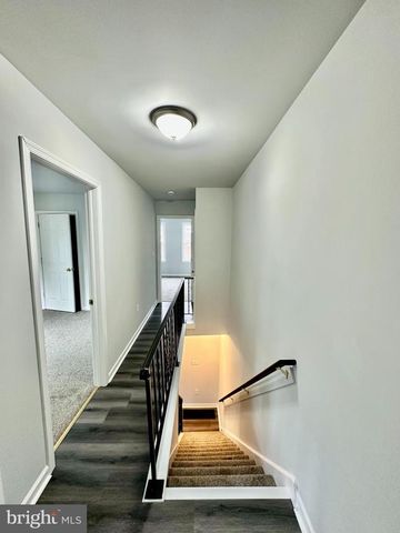 668 W VINE ST, Lancaster, PA 17603