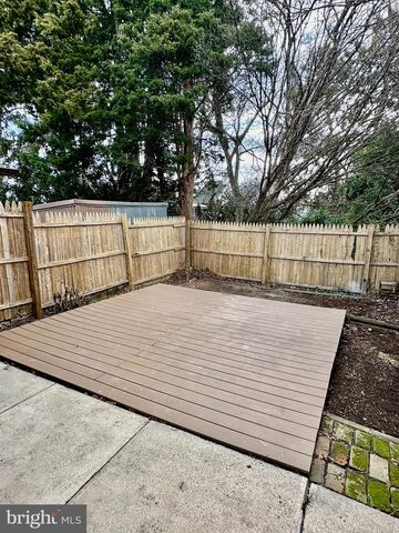 668 W VINE ST, Lancaster, PA 17603