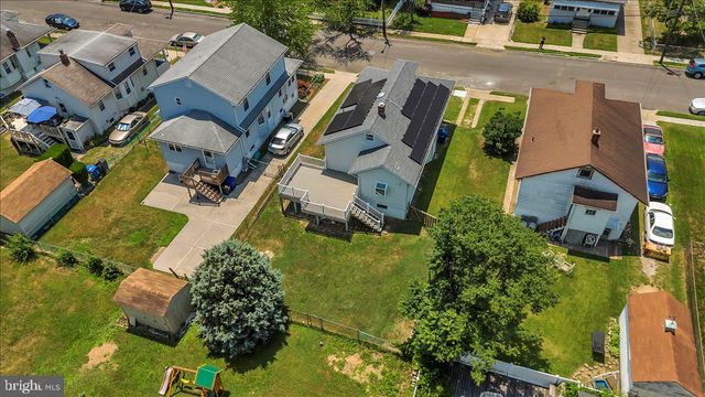 211 S CEDAR AVE, Maple Shade, NJ 08052