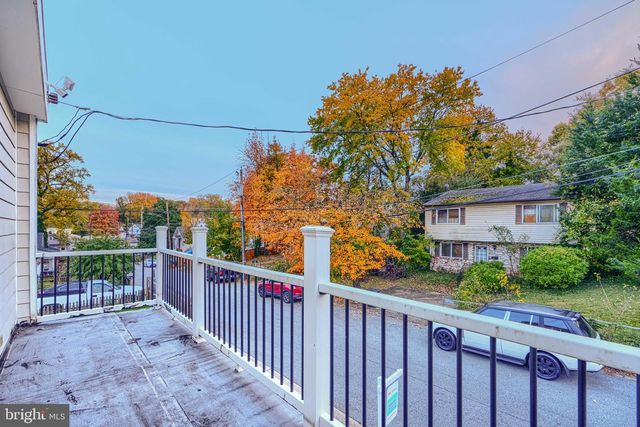 17 TUNIC AVE, Capitol Heights, MD 20743