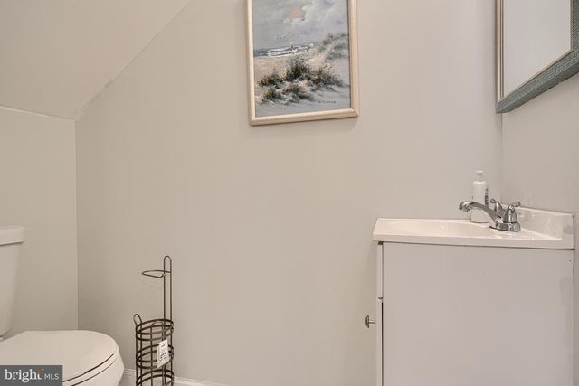 17 TUNIC AVE, Capitol Heights, MD 20743