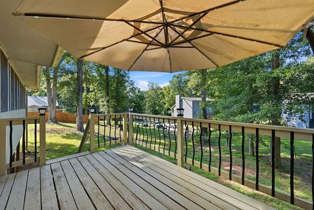 18 Heather Lane, Villa Rica, GA 30180