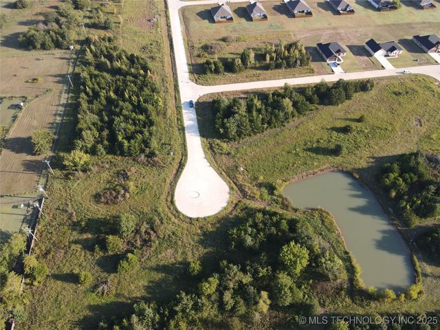 47 Royal Oak Circle, Durant, OK 74701