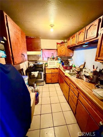 1454 E 50th, Los Angeles, CA 90011