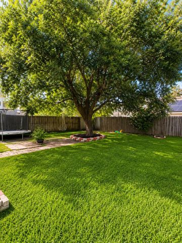 16126 Flatridge Court, Houston, TX 77083