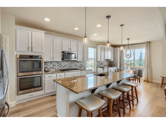 23366 E Piccolo Dr, Aurora, CO 80016