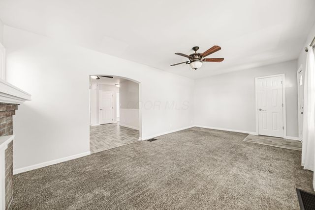 2483 Valleyview Drive, Columbus, OH 43204