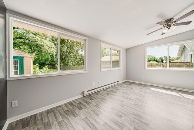 2483 Valleyview Drive, Columbus, OH 43204
