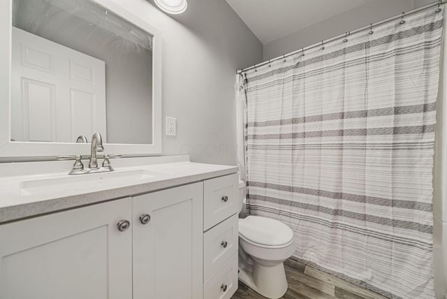 2483 Valleyview Drive, Columbus, OH 43204