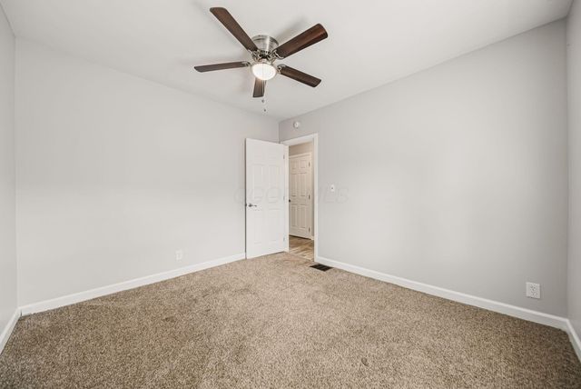 2483 Valleyview Drive, Columbus, OH 43204
