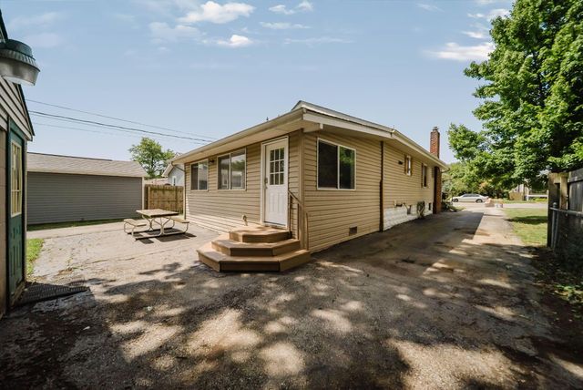2483 Valleyview Drive, Columbus, OH 43204