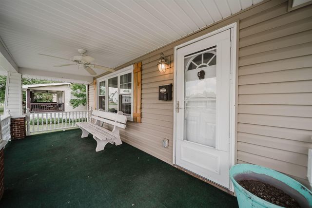 2483 Valleyview Drive, Columbus, OH 43204