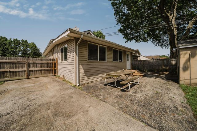 2483 Valleyview Drive, Columbus, OH 43204
