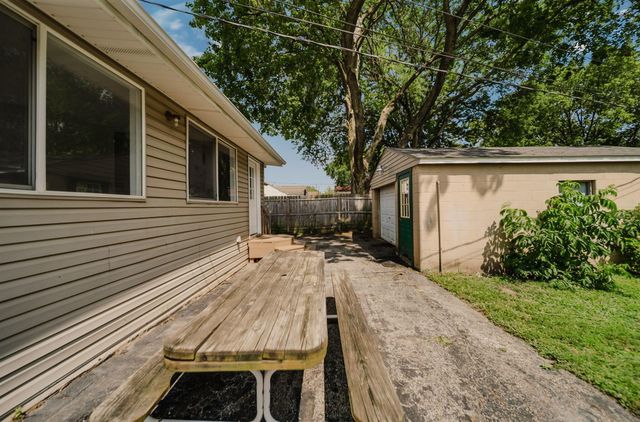 2483 Valleyview Drive, Columbus, OH 43204
