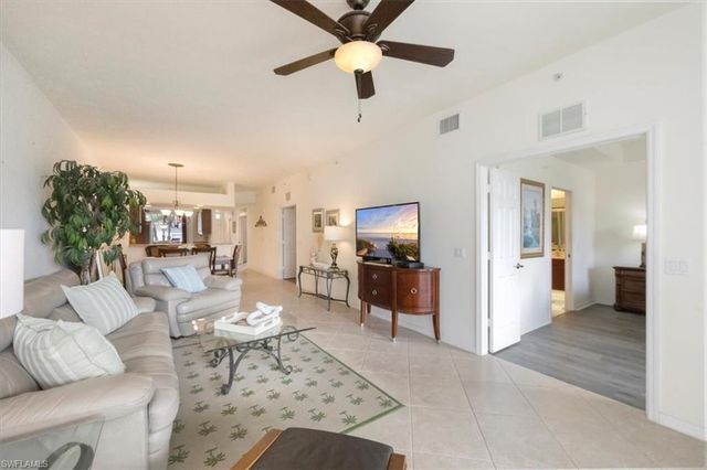 2386 Magnolia AVE # 7801, Naples, FL 34112