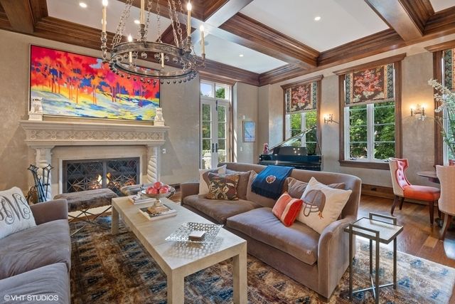 145 Oxford Road, Kenilworth, IL 60043