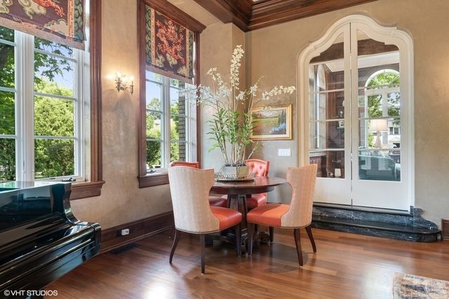 145 Oxford Road, Kenilworth, IL 60043