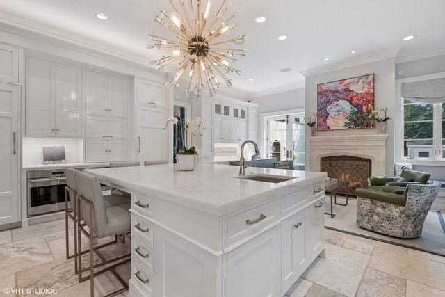 145 Oxford Road, Kenilworth, IL 60043