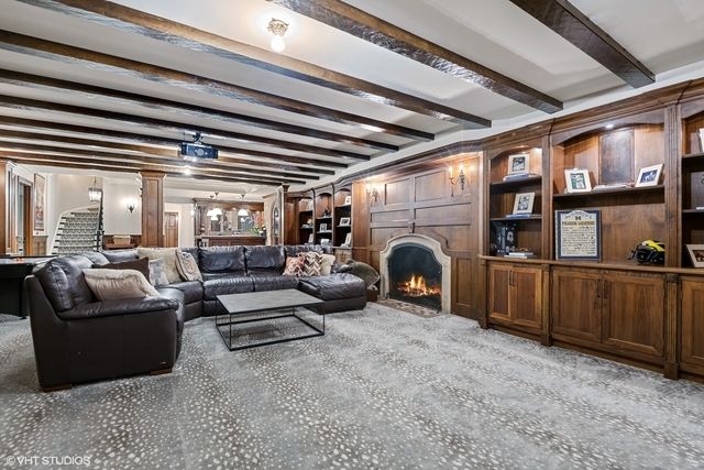 145 Oxford Road, Kenilworth, IL 60043